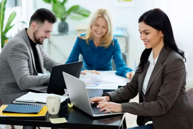 Medium Shot Happy People Working 1 - Blog study guide