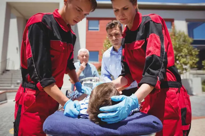 Paramedics Examining Injured Boy 1 1 - Blog study guide