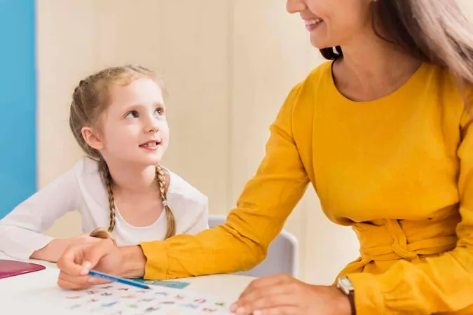 Teacher Explaining Something Lit - Blog study guide