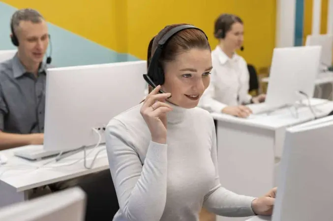 Woman Working Call Center Talkin - Blog study guide