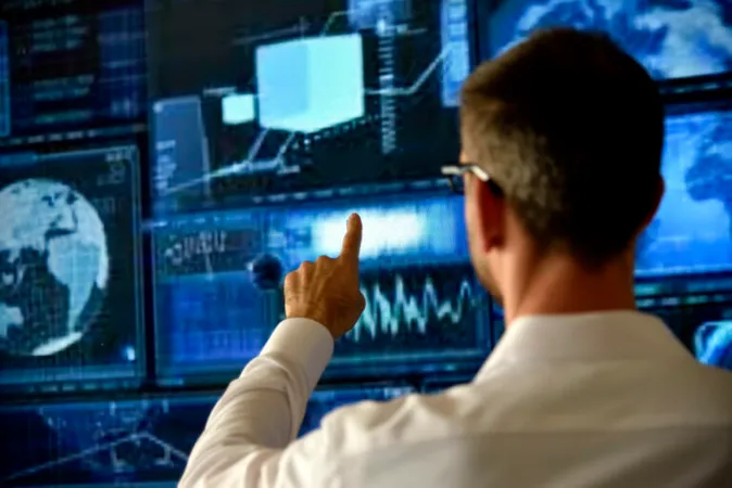 Technology Data Screen Business Education Screen Man Rltheis T20 Vo0pel X 1 - CKAD study guide