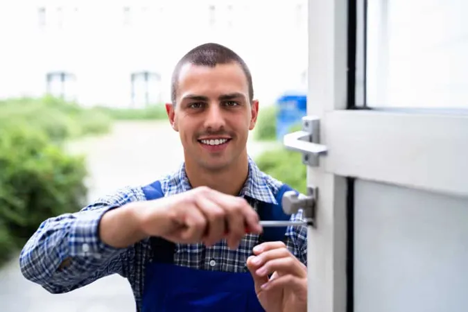 Locksmith Lock Door Repair Worker Changing 1 X - Certified Registered Locksmith study guide