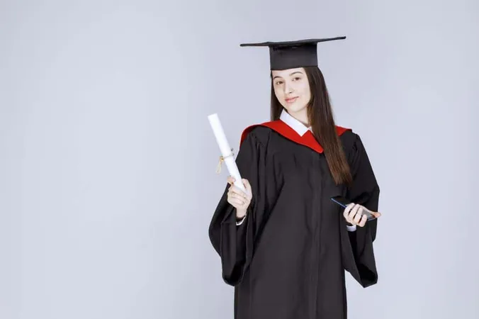 Pretty Graduate Student Gown Cellphone Hand Holding Diploma High Quality X - Member of the Royal College of Psychiatrists study guide