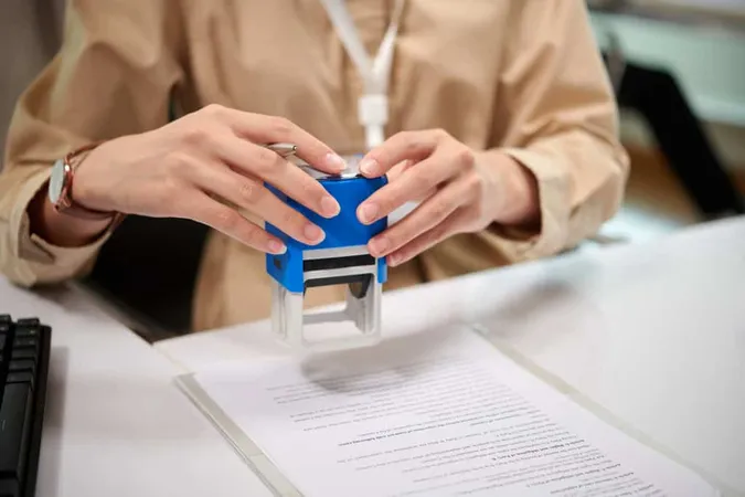 Bank Manager Sealing Document 1 - Notary study guide