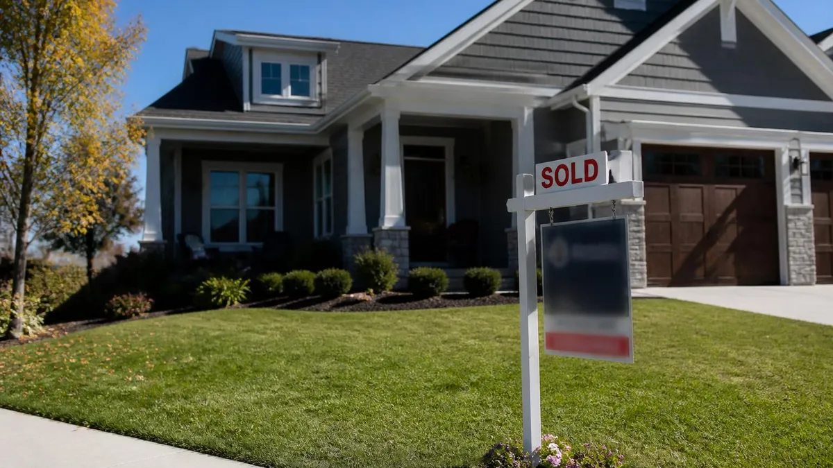 Real Estate License vs Mortgage License - Real Estate License certification study resource