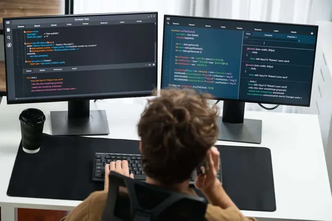 It Developer Working Online Software Development Coding Pc Screens Gusher X - Selenium Testing Certification study guide