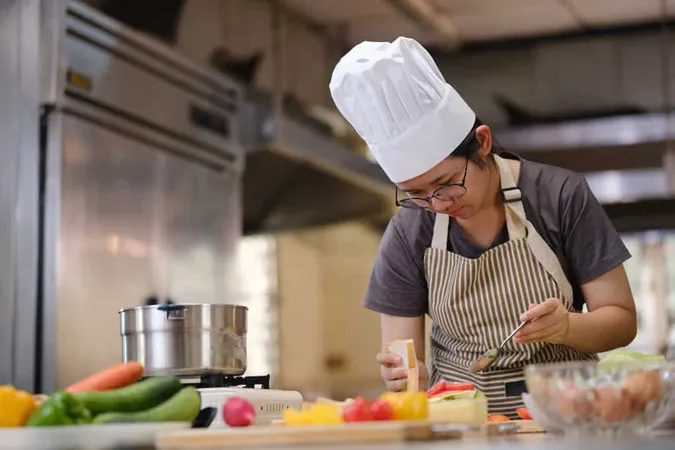 Focused Chef Carefully Gourmet S - ServSafe study guide