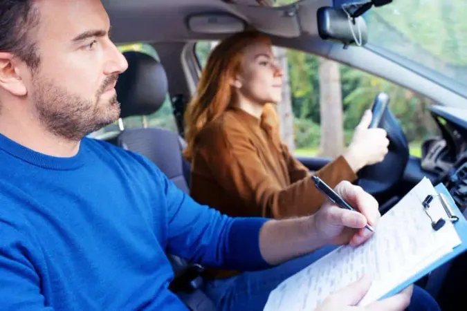 Tennessee Driving Test - Tennessee Department of Motor Vehicle study guide