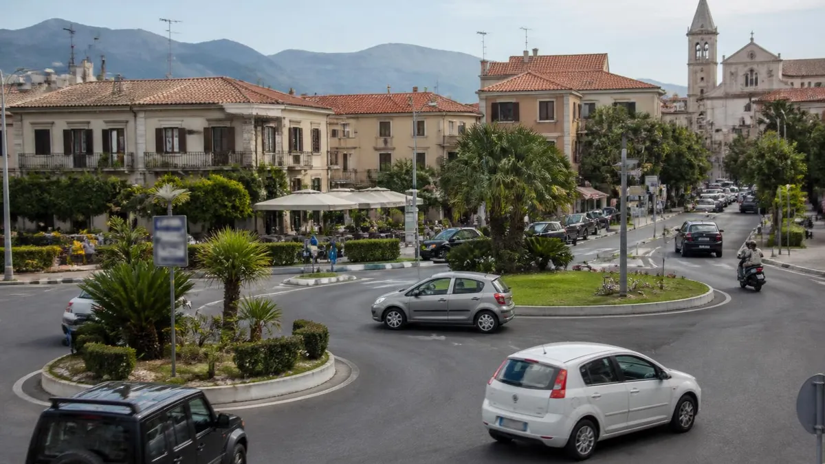 www.rmastri.it Quiz Patente B: Esercitati Online con i Quiz Ufficiali del Ministero e Supera l'Esame Teorico al Primo Tentativo