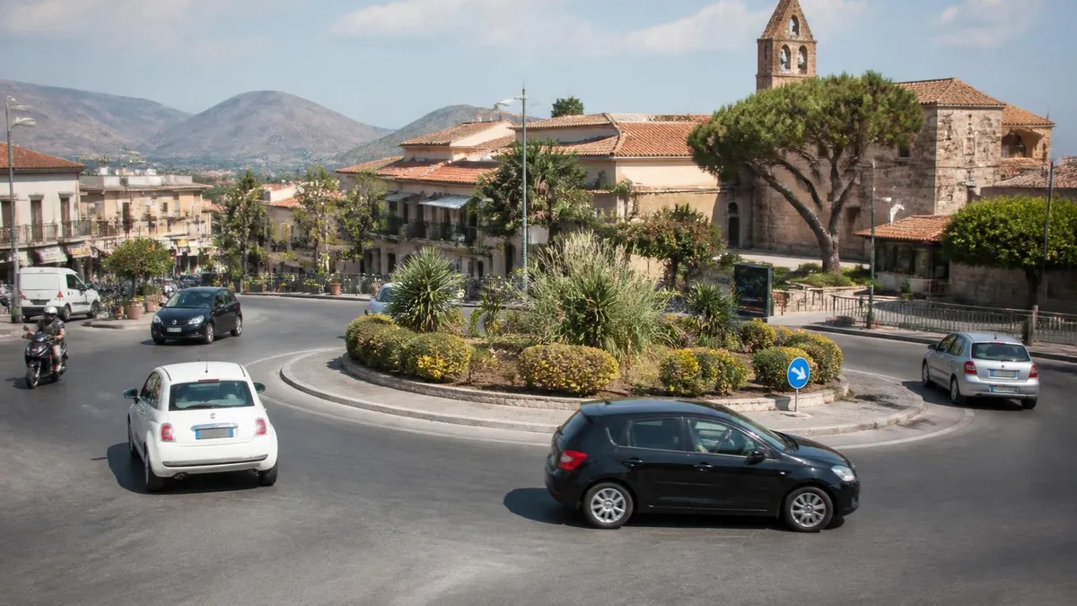 Quiz Patente B Motorizzazione: Guida Completa per Superare l'Esame di Teoria
