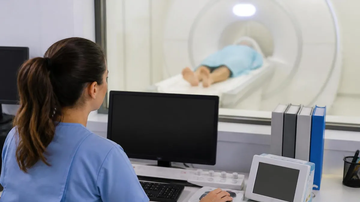 Understanding Mri Sequences on a Hand Scan - MRI - Magnetic Resonance Imaging certification study resource