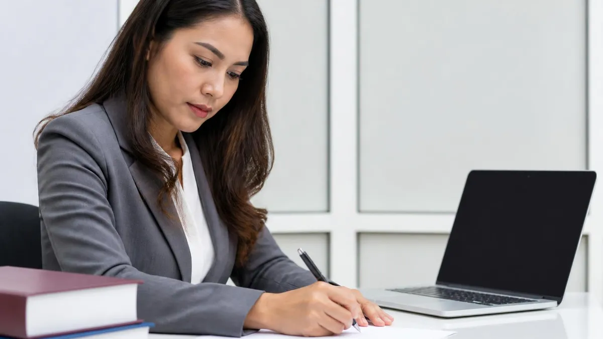 N-400 Check Status: How to Track Your Application