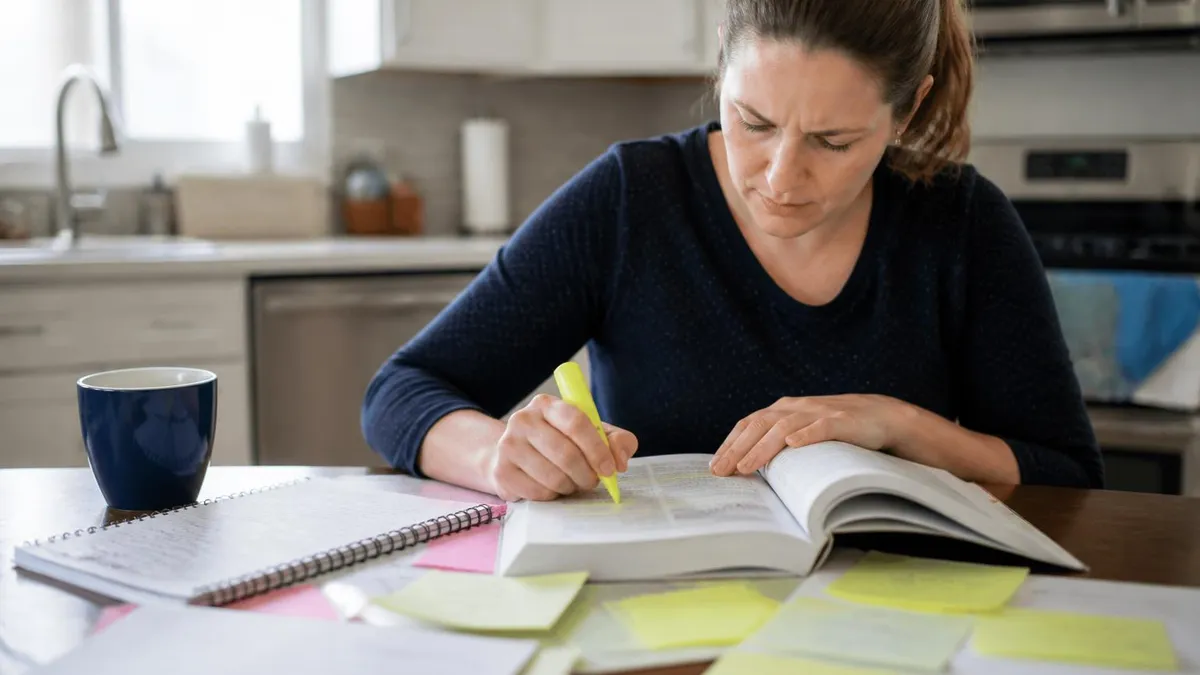 N-400 Physical Presence: Complete Guide to Meeting the Residency Requirement