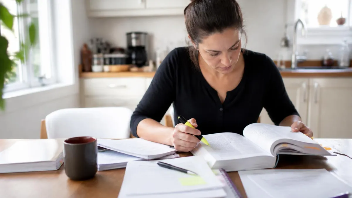NCLB Requirements for Highly Qualified Paraprofessionals: Complete Training Guide