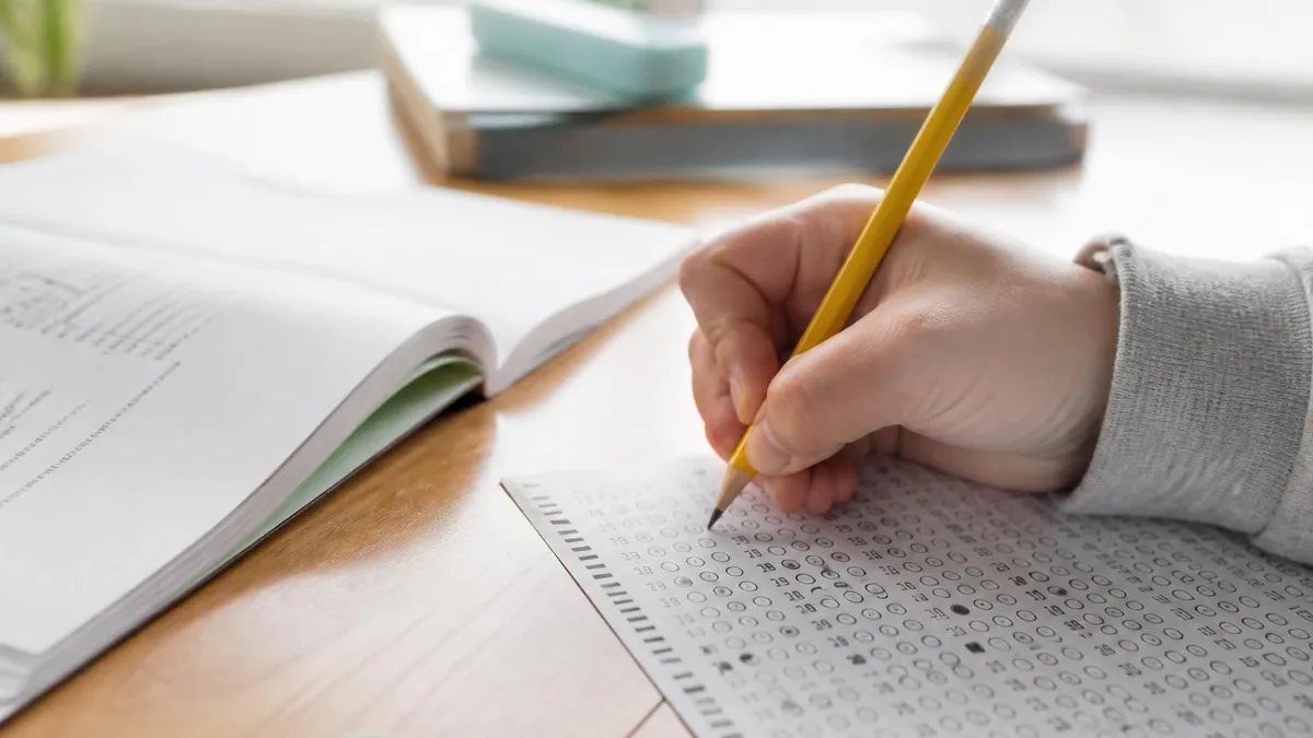 Nclb Compliance for Paraprofessionals - NCLB - No Child Left Behind Act certification study resource