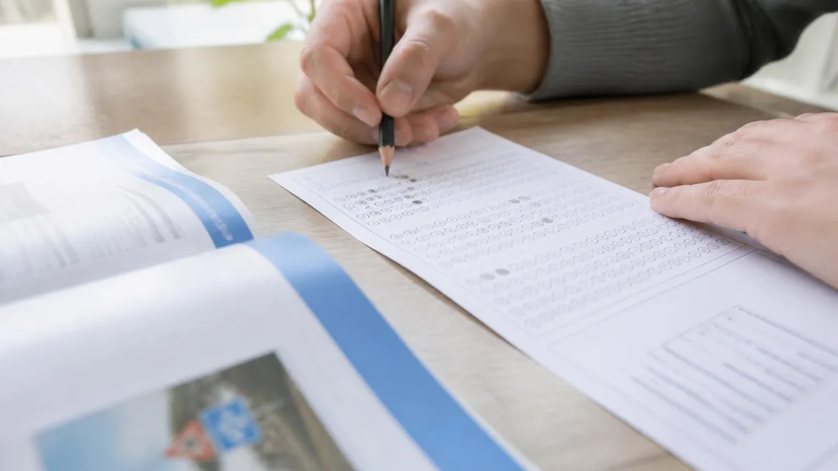 Auto Theorie Examen Veelgestelde Vragen - Theorie-examen Auto (Rijbewijs B) certification study resource
