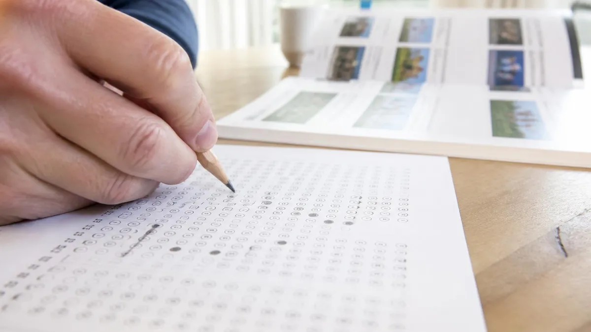 Slagingspercentage Theorie Examen Auto: Gevaarherkenning Tips om te Slagen
