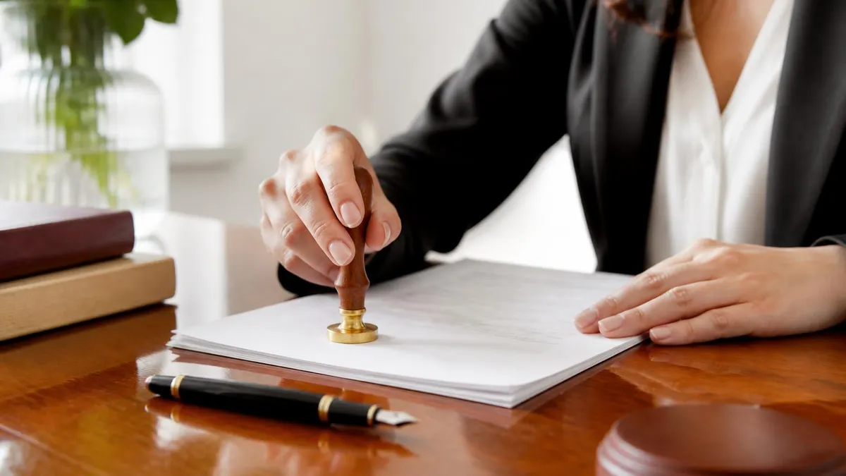 Notarios Publicos Near Me: How to Find Trusted Notaries in 2026