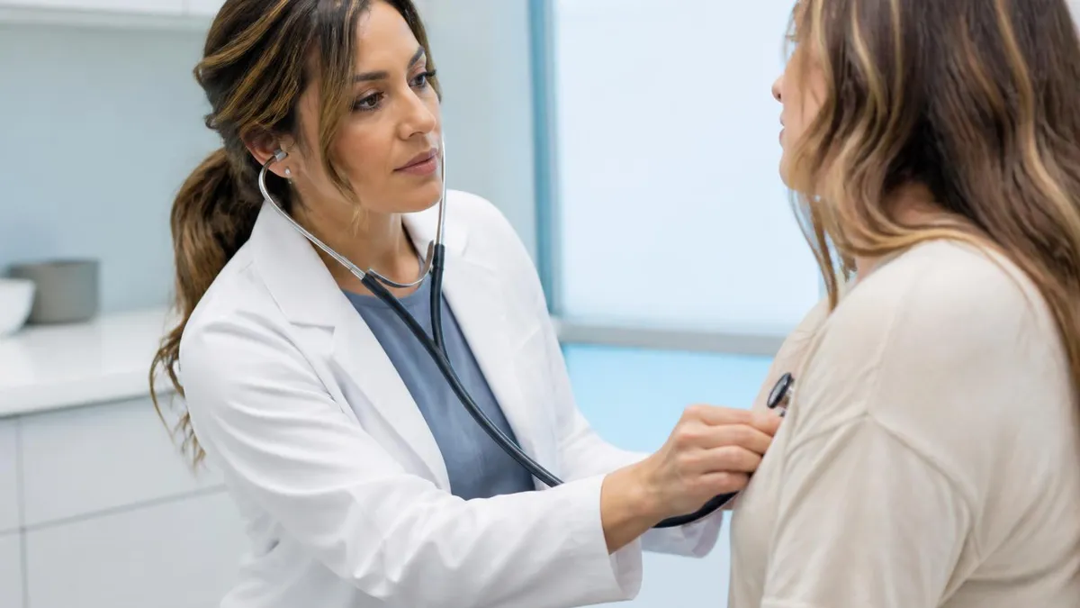 What Is the Difference Between a Nurse Practitioner and a Nurse? Education, Scope of Practice, Salary, and Career Paths Compared