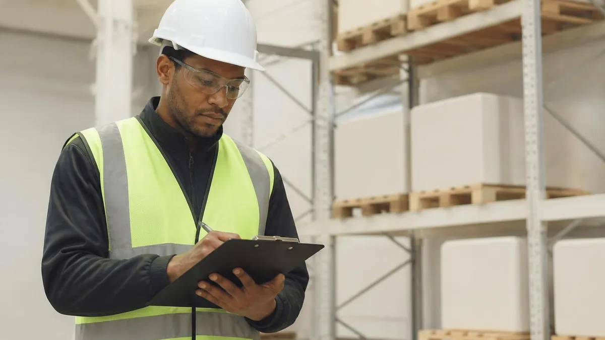 Cal/OSHA Form 300: Complete 2026 Guide to California's Workplace Injury and Illness Recordkeeping Requirements