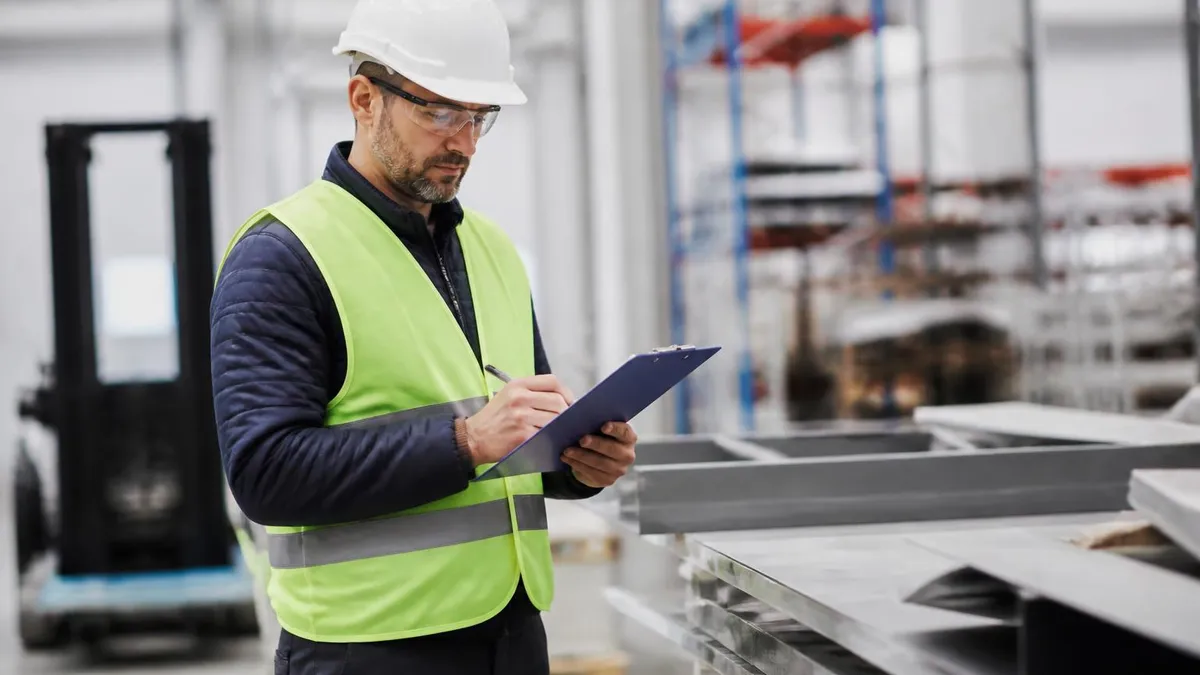 Osha Careersafe Course Content by Industry - OSHA - Safety Certificate certification study resource