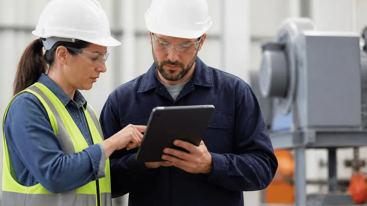 Osha Course Tracks Compared - OSHA - Safety Certificate certification study resource