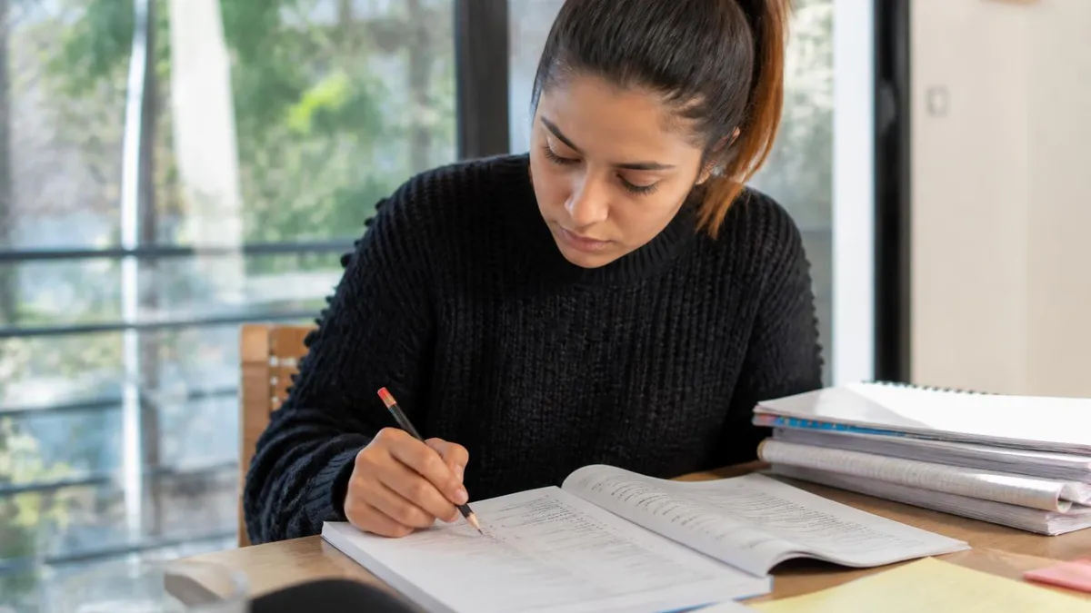 Bachelor's Degree for Probation Officer: Complete Education & Training Requirements Guide