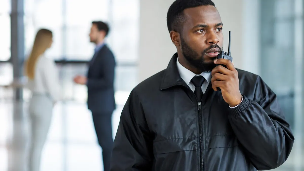Choosing the Right Sia Training Course - SIA Security Guard Licence certification study resource
